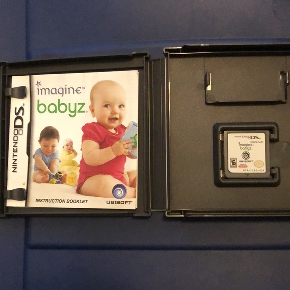 Three Nintendo DS Games - Picture 6 of 7